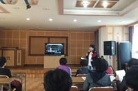  지역사회 자원을 이용한 프로그램 참여(노래교실)